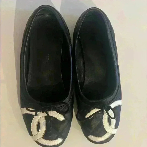 Chanel Cambon Quilted Double CC Ballet Flats - Picture 3 of 8